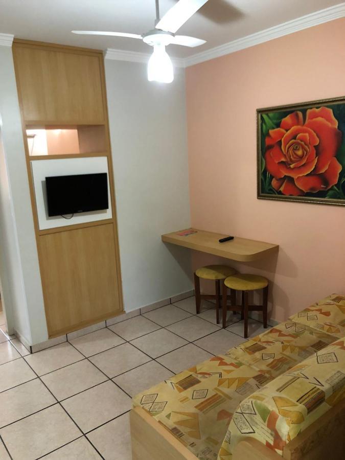 Appartamento Cd Diroma Fiori Caldas Novas Esterno foto